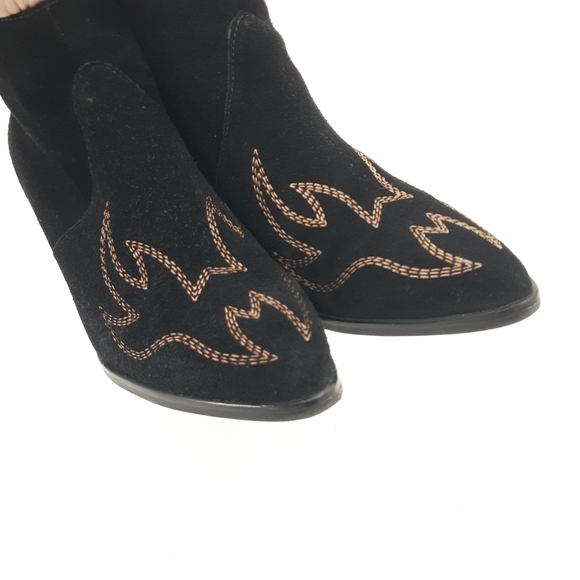Matisse | Vox Western Embroidered Bootie in Black Suede - Picture 6 of 12
